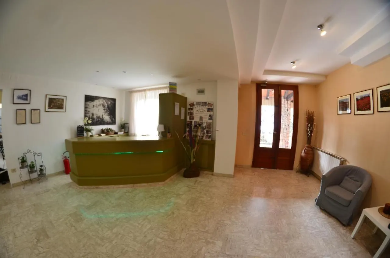 Hotel La Piccola Stazione Torrita di Siena